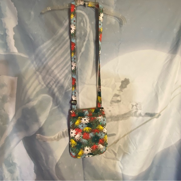 Kavu Mini Keeper Floral Crossbody Bag - Picture 5 of 9